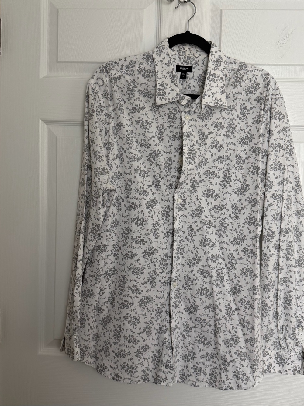 Express Men’s White Button-Up Shirt with Gray Floral Print
